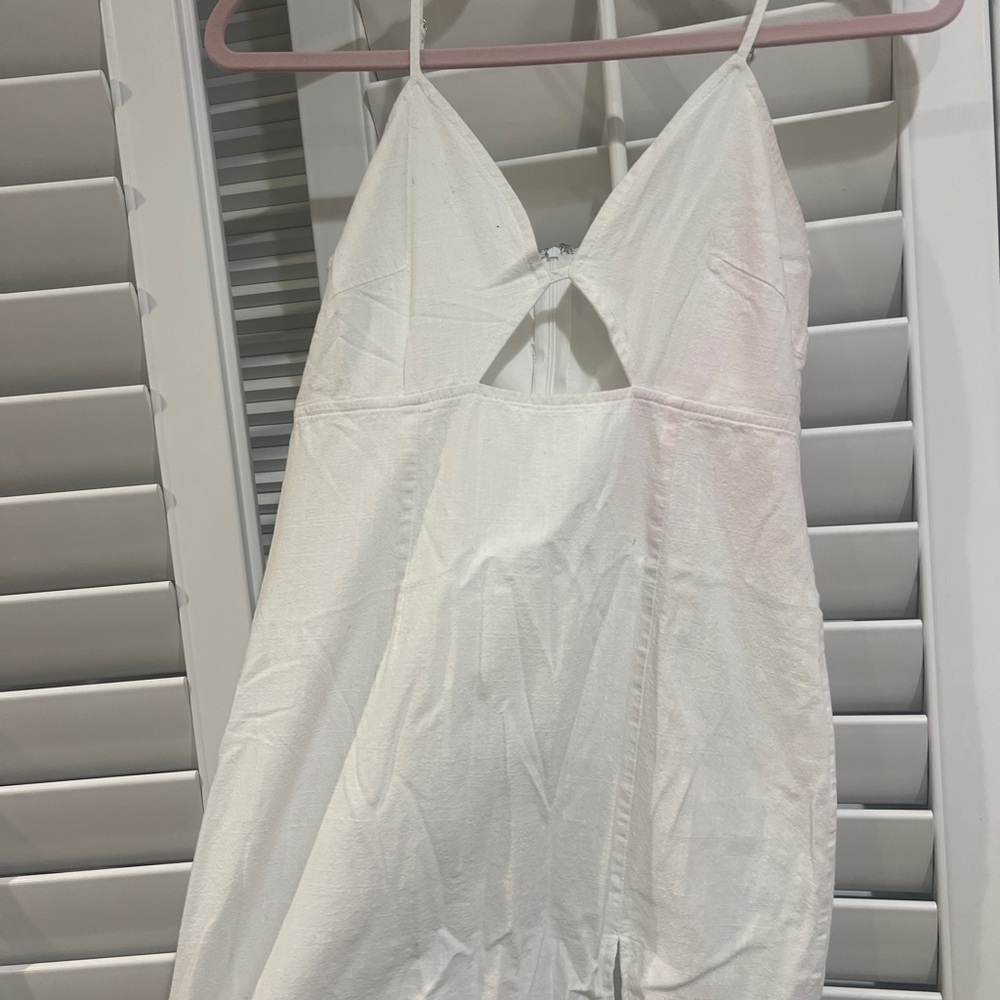 La Hearts White Sleeveless Dress